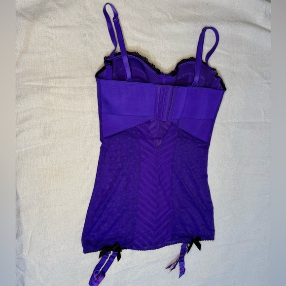Victorias Secret intimates Nightie. Size 34D. Deep purple color. - Picture 4 of 10